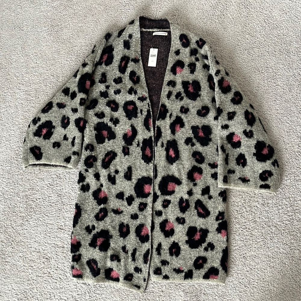 Anthropologie Do everything in love cardigan